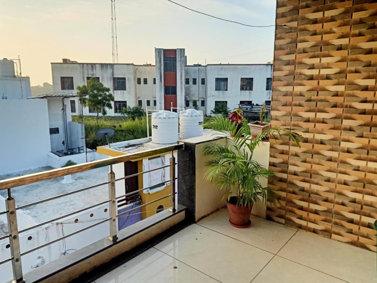 Bhavya Homestay Garudeshwar Exteriér fotografie