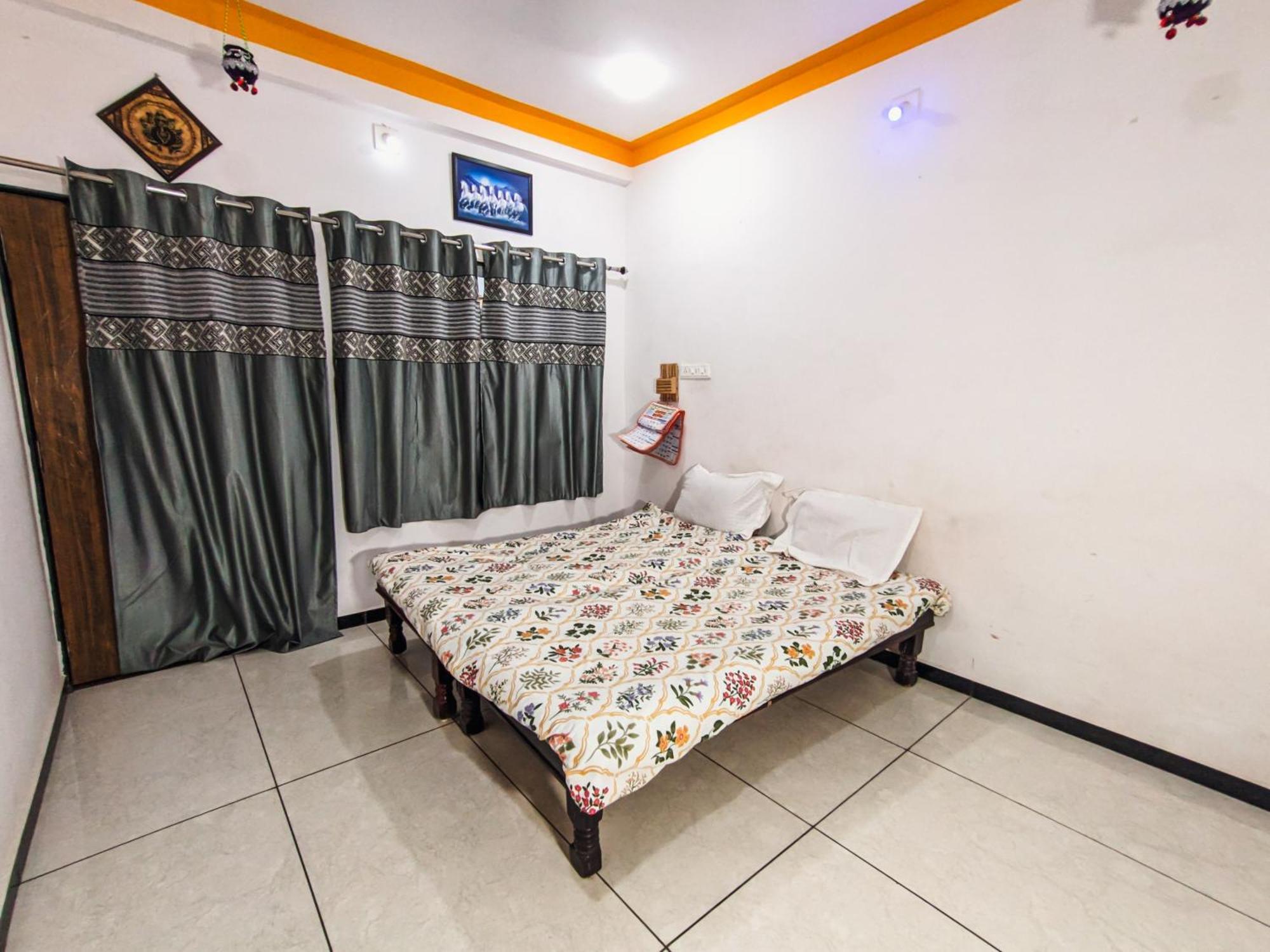 Bhavya Homestay Garudeshwar Exteriér fotografie