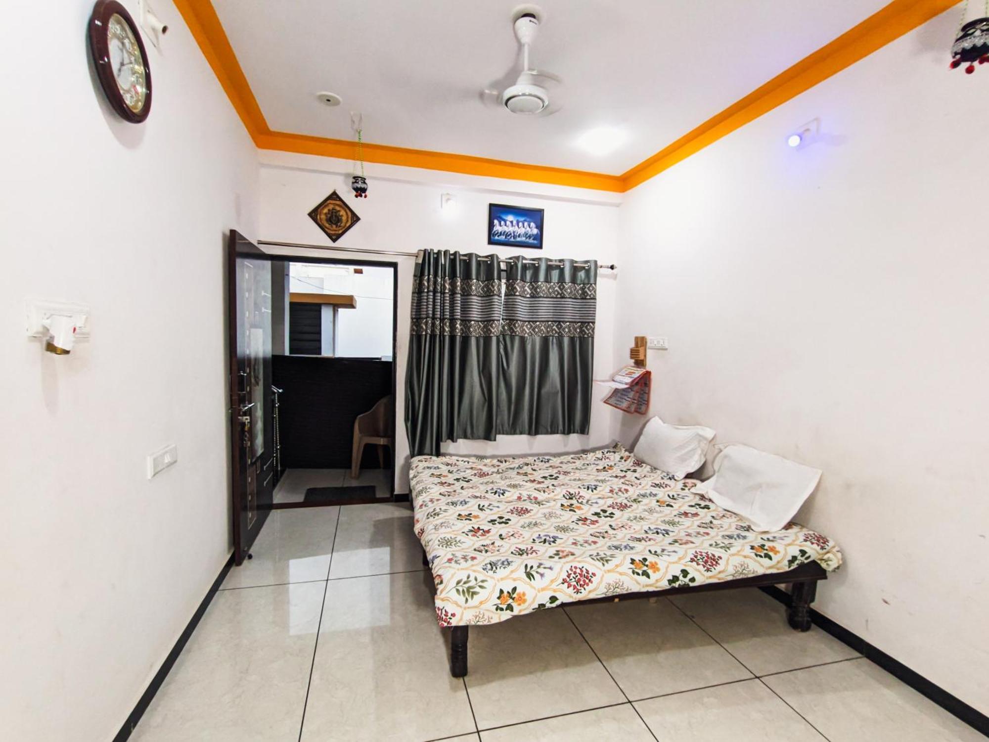 Bhavya Homestay Garudeshwar Exteriér fotografie